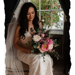 Bridal dress thumbnail
