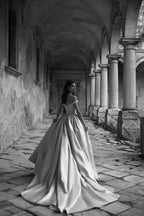 Venus dress and overskirt