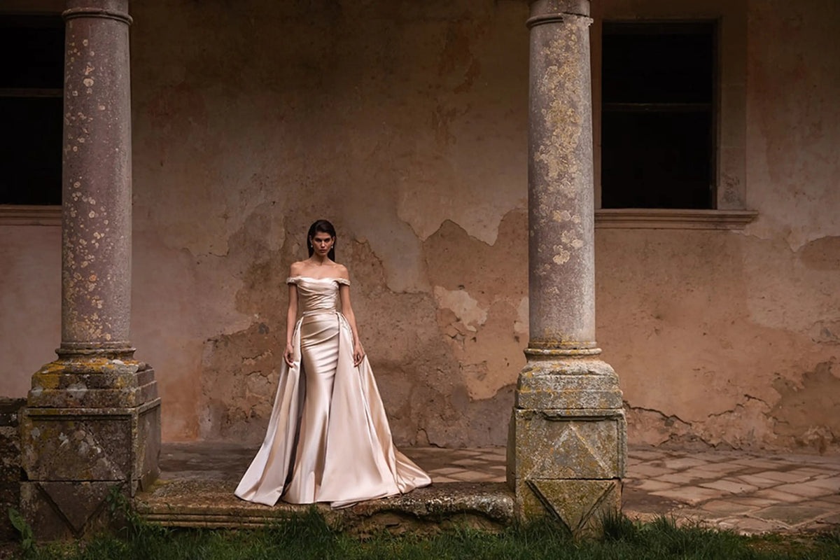 Venus dress and overskirt