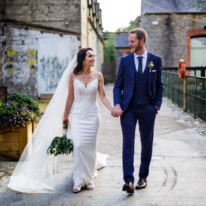 Bridal dress thumbnail