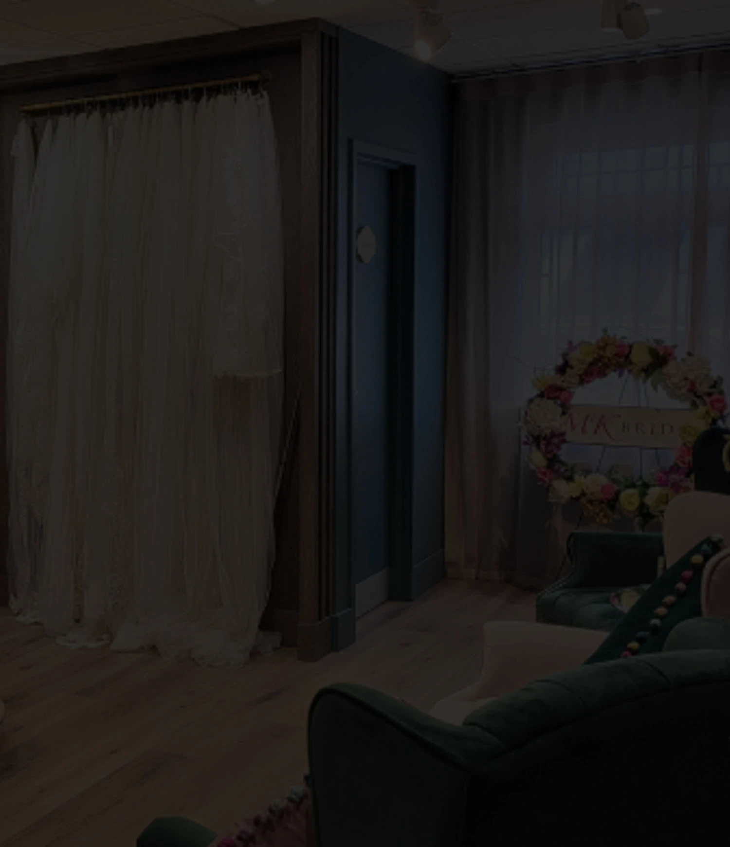 Photo of the showroom interior. Mobile image