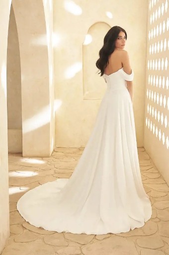 Paloma Blanca Style #5010 #1 thumbnail