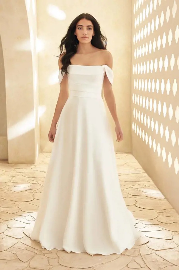 Paloma Blanca Style #5010 Default Thumbnail Image