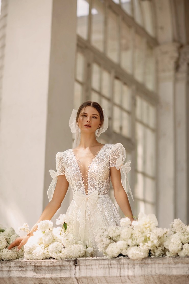 Luce Sposa Gloria Default Thumbnail Image