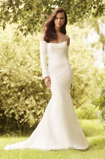 Paloma Blanca Style #P5083 #1 thumbnail