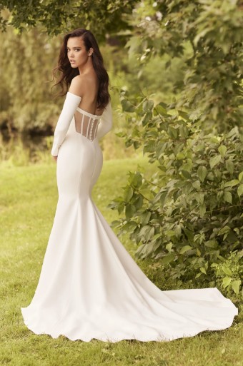 Paloma Blanca Style #P5083 #2 thumbnail