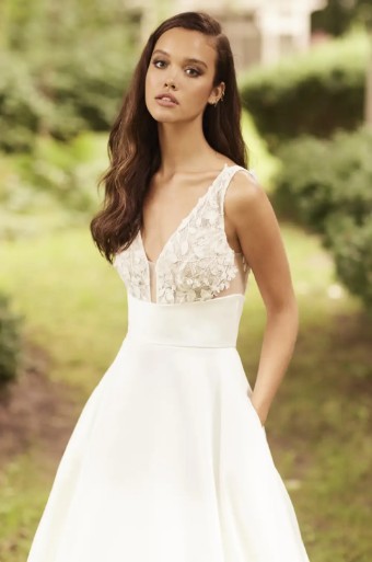 Paloma Blanca Style #P5078 #0 thumbnail