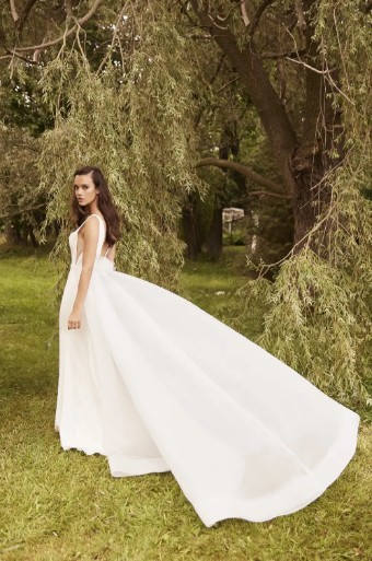 Paloma Blanca Style #P5087 #0 thumbnail