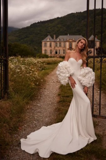 Luce Sposa Style #Flare #2 Ivory thumbnail