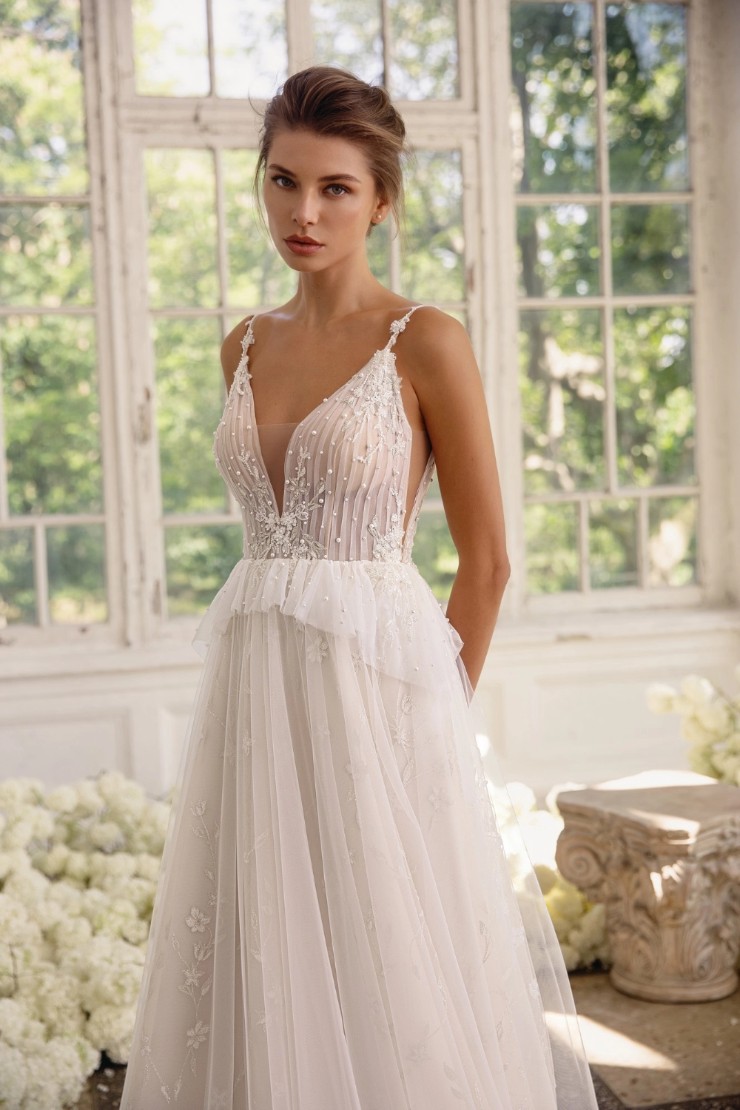 Luce Sposa Fressia Default Thumbnail Image