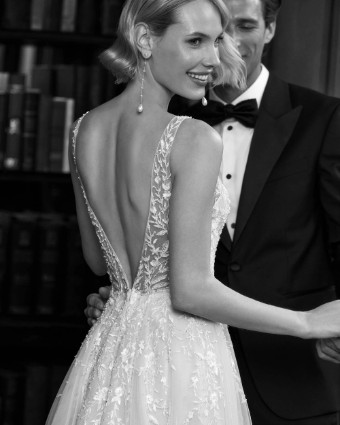 Rosa Clara Style #Jody #2 Ivory thumbnail