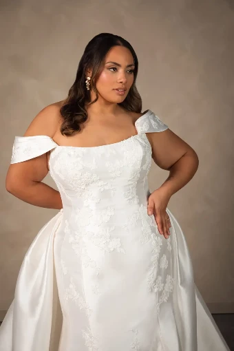 Essense of Australia Style #D4493 #1 thumbnail