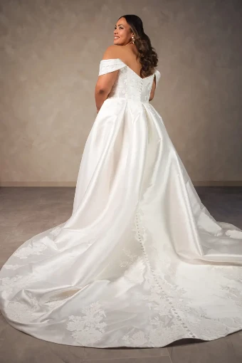 Essense of Australia Style #D4493 #2 thumbnail