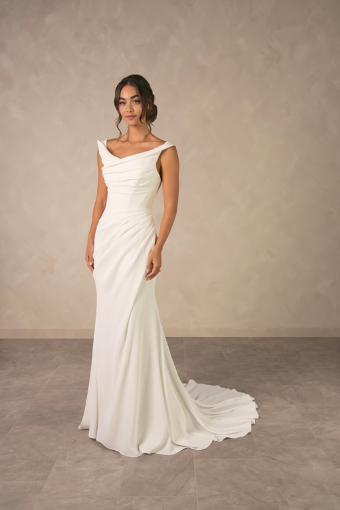 Essense of Australia Style #D4563 #4 Ivory thumbnail