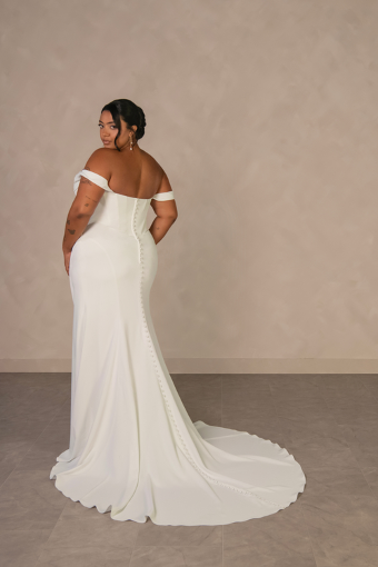 Essense of Australia Style #D4563 #6 Ivory thumbnail