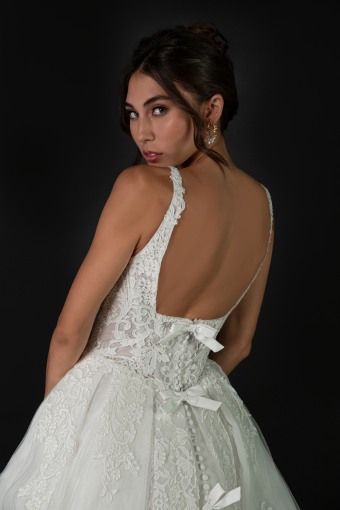 Martina Liana Style #ML2041 #2 Ivory thumbnail