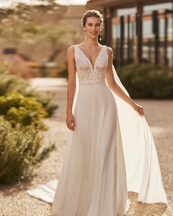 Rosa Clara Style #Danice with cape #0 Natural thumbnail