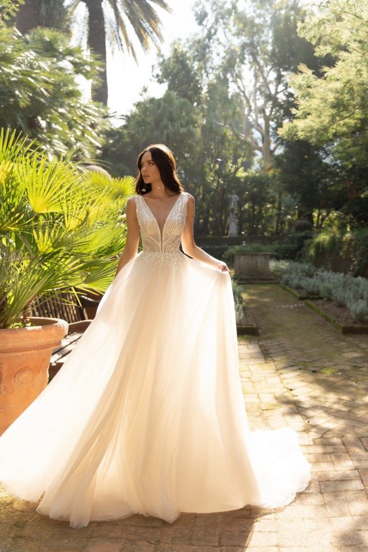 Luce Sposa Style #Etta Default Thumbnail Image